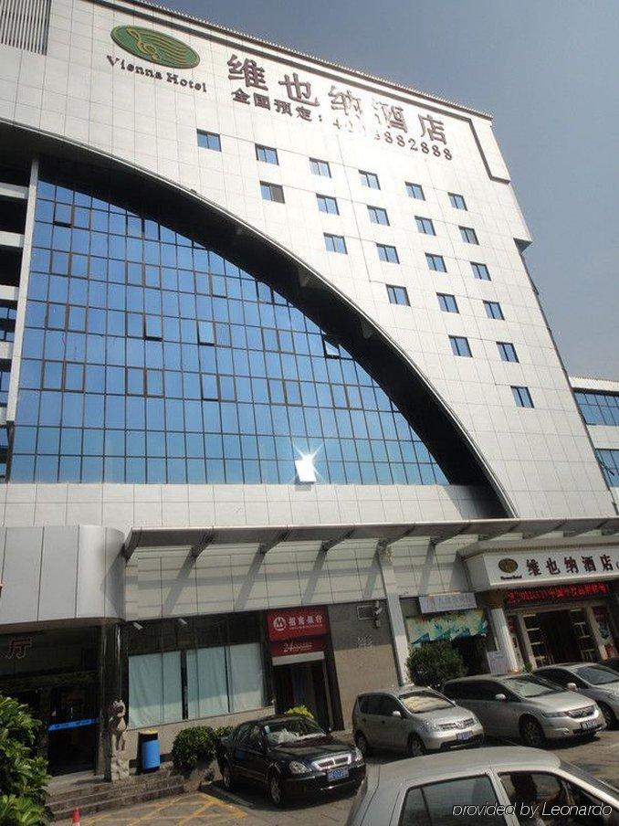 Vienna Hotel Shenzhen Yinhu Bus Station Exterior foto